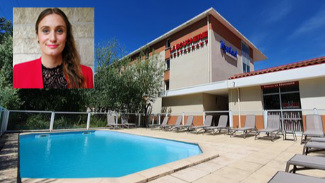 APPELEZ MOI LA DIRECTRICE ! | Marion Cerutti P27